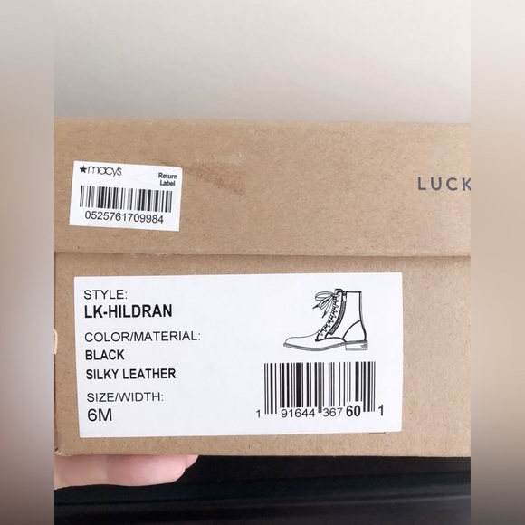 NIB Lucky Brand Womens Hildran Leather Almond Toe Ankle Boots Black Size 6M - Picture 12 of 12